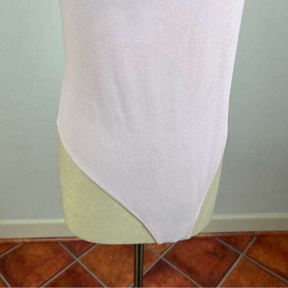 Aritzia Wilfred Free Leila Bodysuit in Pink - Picture 7 of 10